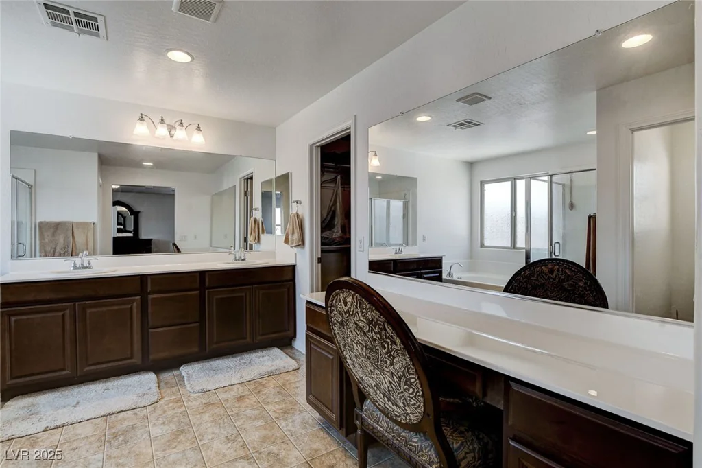 6365 Jacobville, Las Vegas, NV 89122