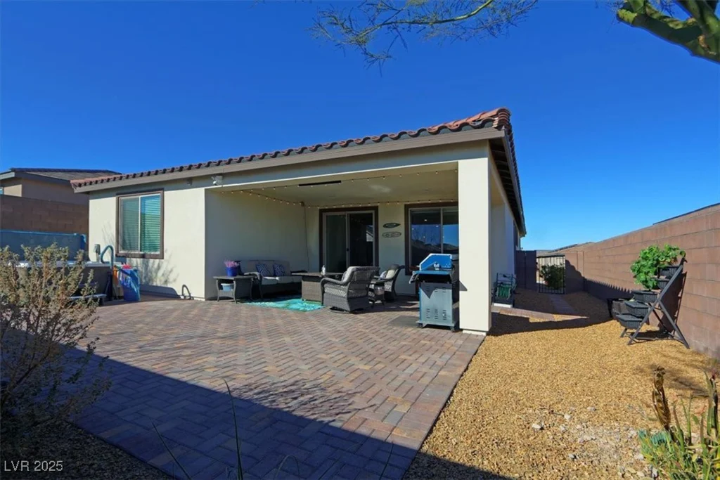9577 Among, Las Vegas, NV 89143