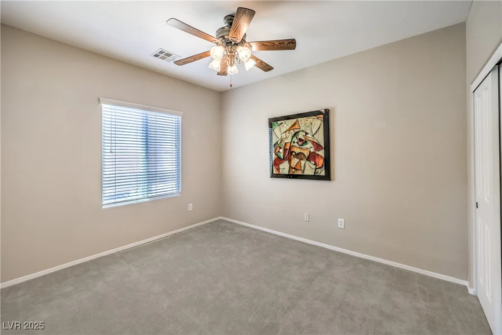 7649 Broadwing, North Las Vegas, NV 89084