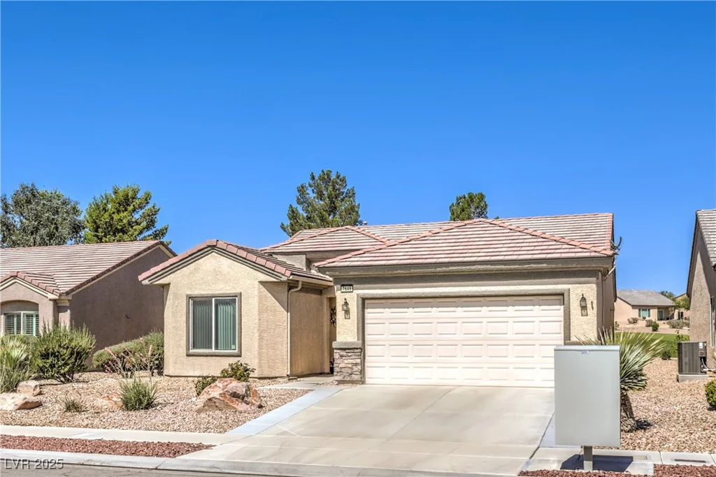 7649 Broadwing, North Las Vegas, NV 89084