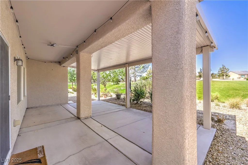 7649 Broadwing, North Las Vegas, NV 89084