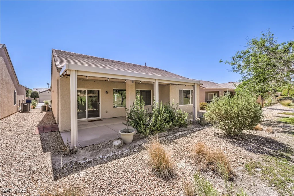 7649 Broadwing, North Las Vegas, NV 89084