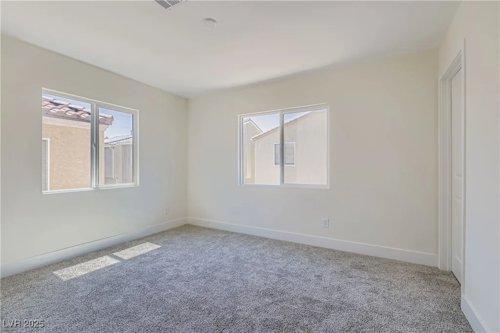 9713 Rocket Grove, Las Vegas, NV 89178