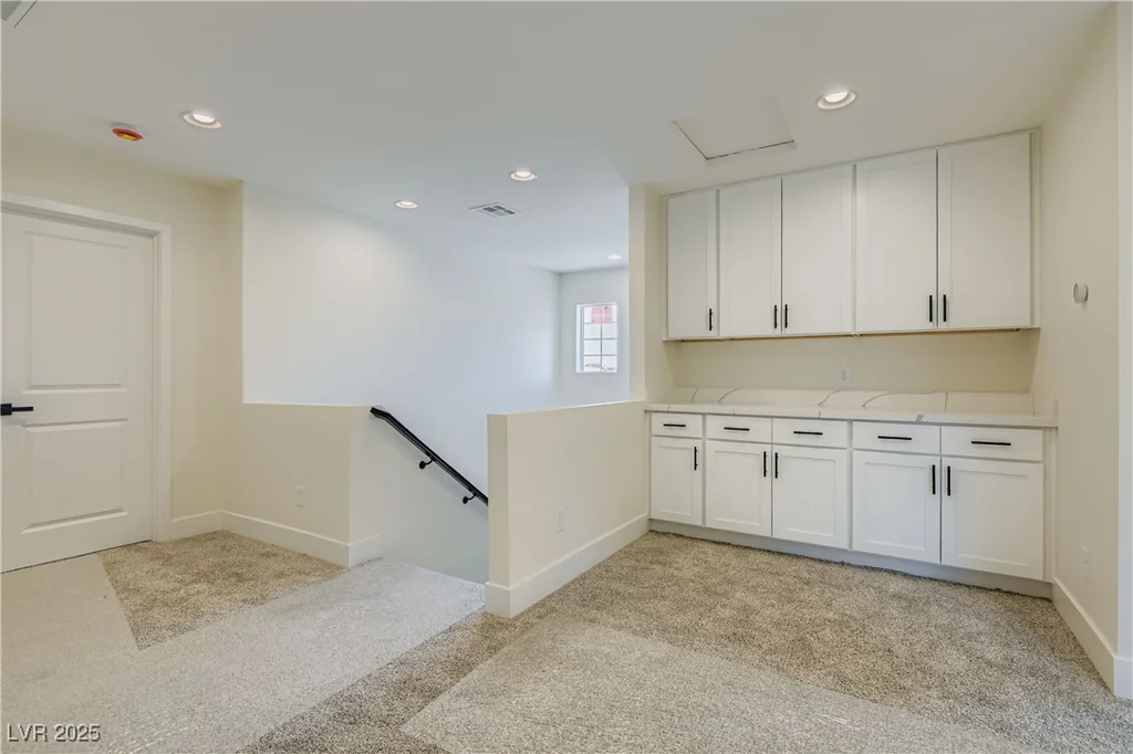 9713 Rocket Grove, Las Vegas, NV 89178