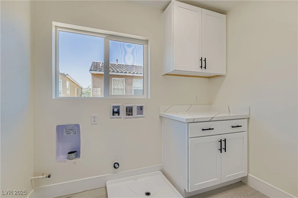 9713 Rocket Grove, Las Vegas, NV 89178