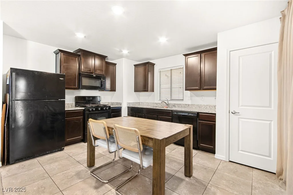 6178 Portland Treaty, Las Vegas, NV 89122