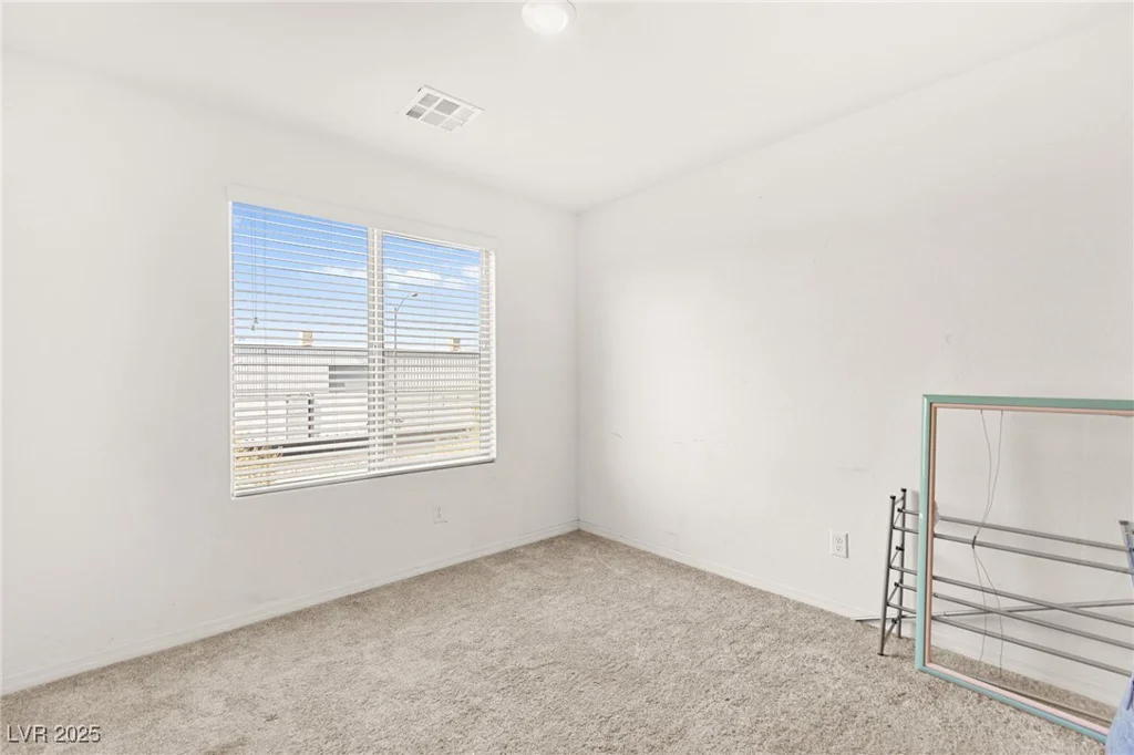 6178 Portland Treaty, Las Vegas, NV 89122