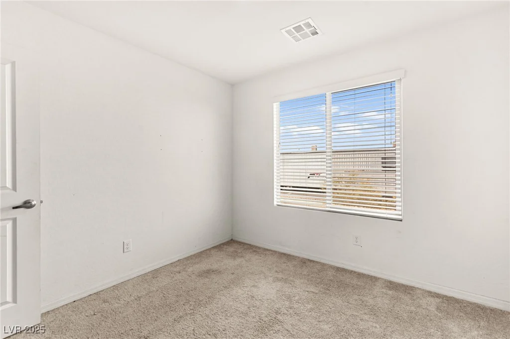 6178 Portland Treaty, Las Vegas, NV 89122