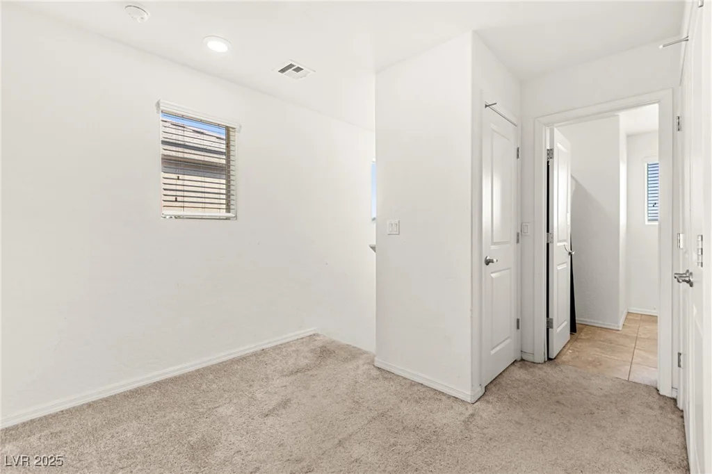 6178 Portland Treaty, Las Vegas, NV 89122