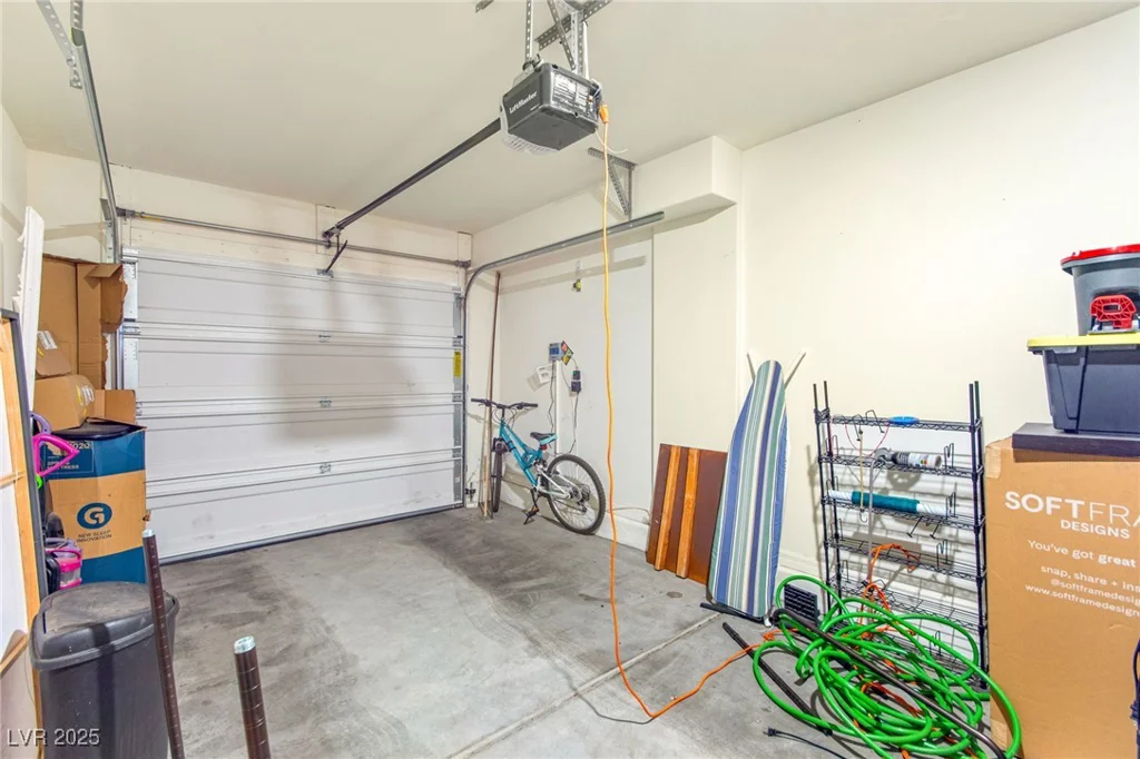 6178 Portland Treaty, Las Vegas, NV 89122
