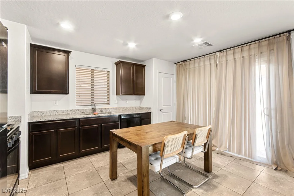 6178 Portland Treaty, Las Vegas, NV 89122