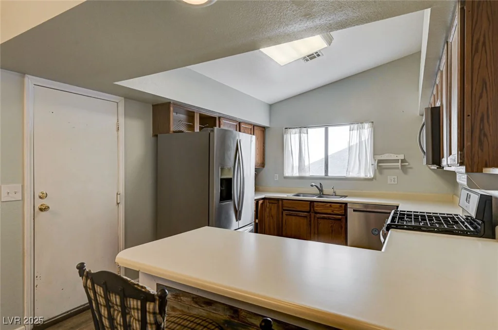 929 Anchor, Henderson, NV 89015