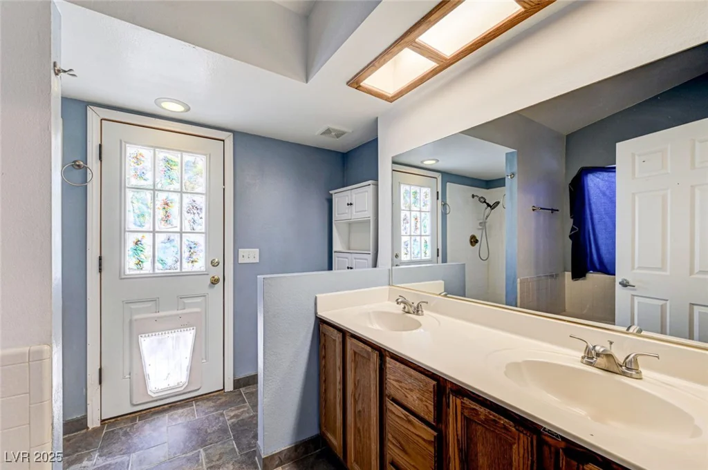 929 Anchor, Henderson, NV 89015