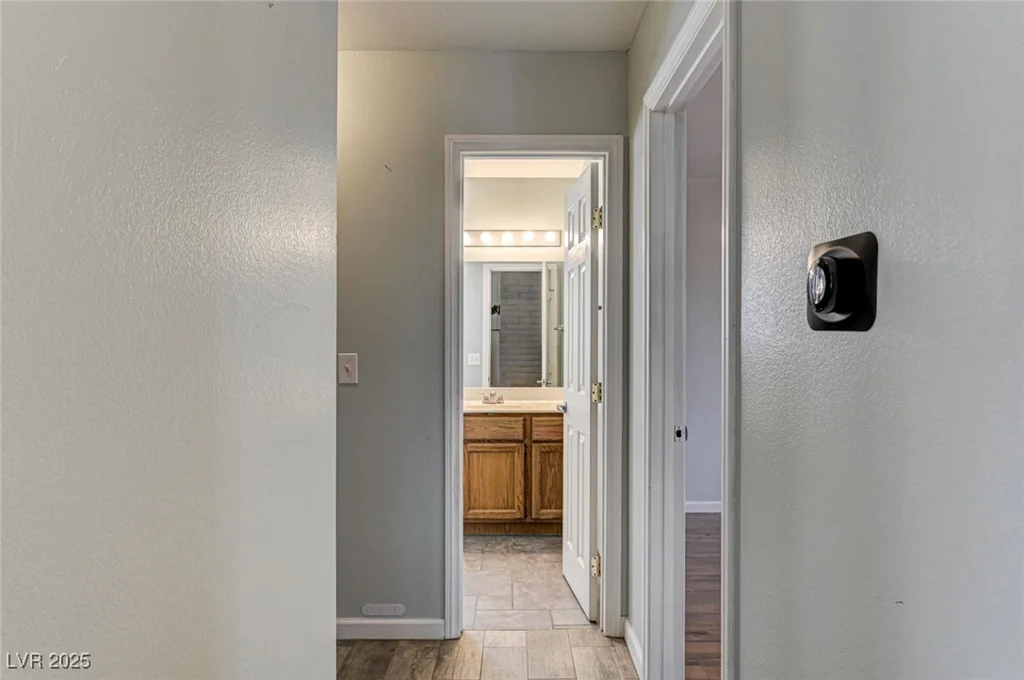 929 Anchor, Henderson, NV 89015