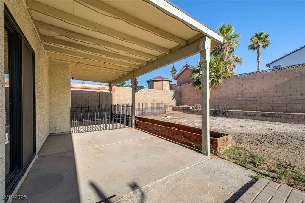 929 Anchor, Henderson, NV 89015