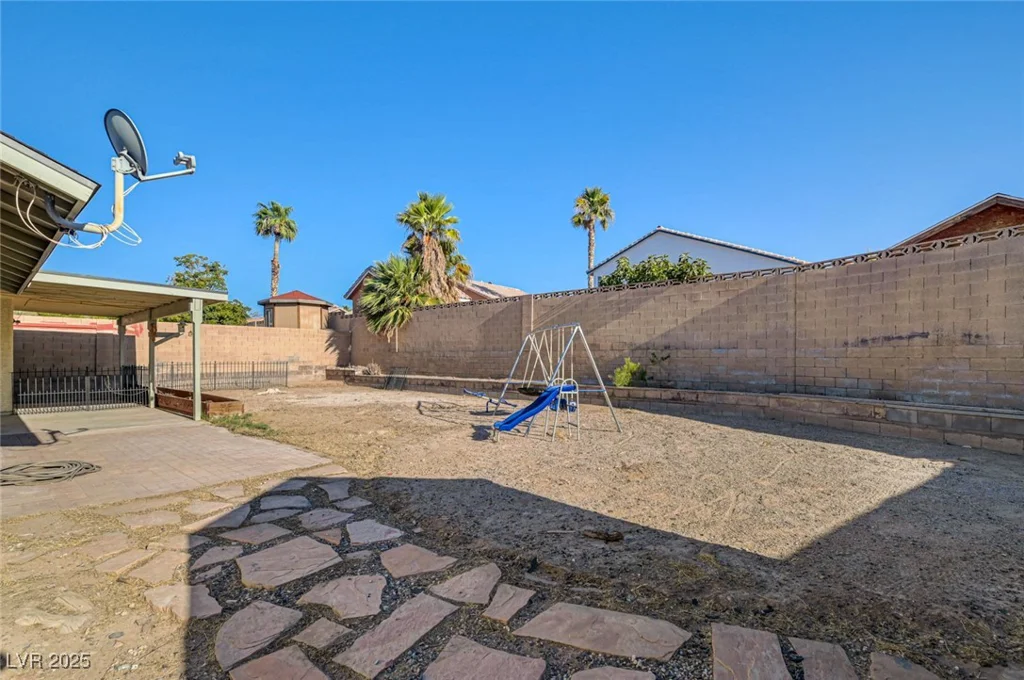 929 Anchor, Henderson, NV 89015