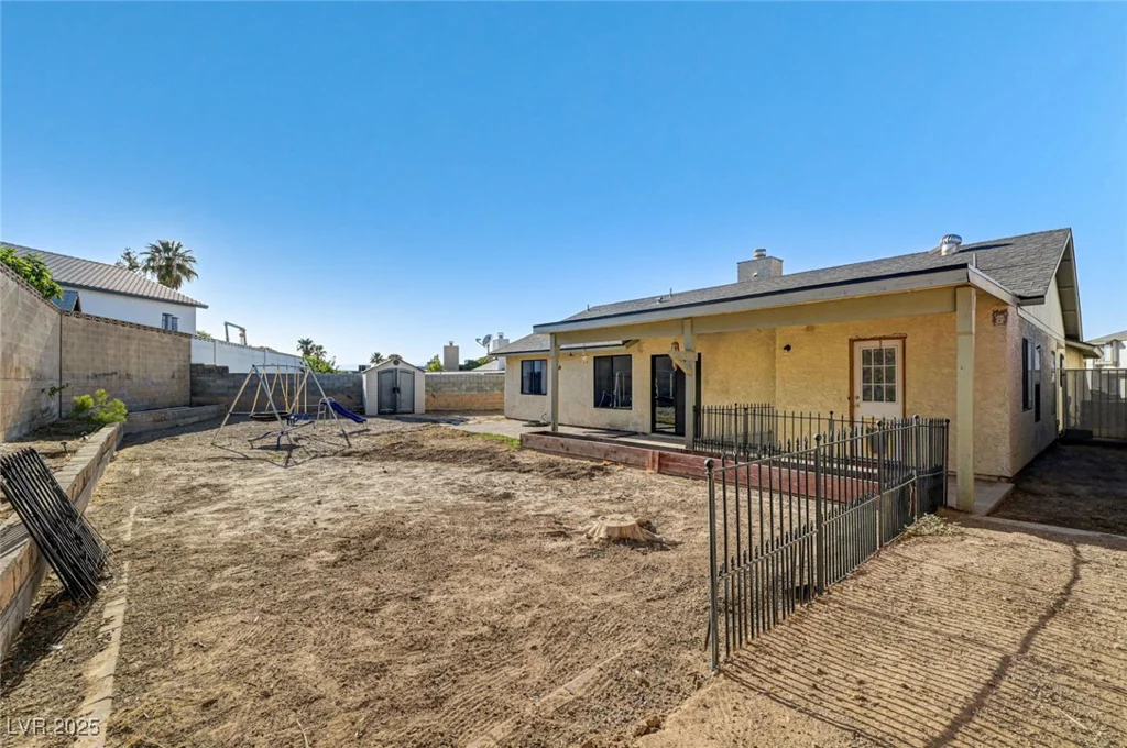 929 Anchor, Henderson, NV 89015