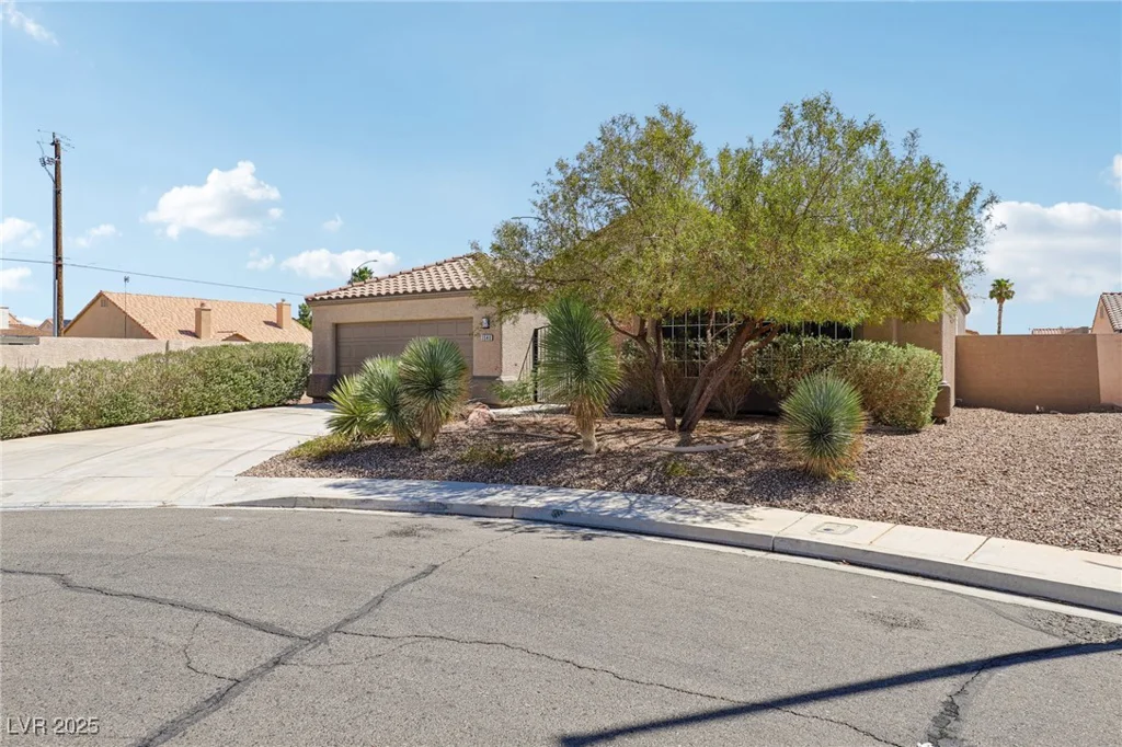 3540 Bronco Buster, North Las Vegas, NV 89032