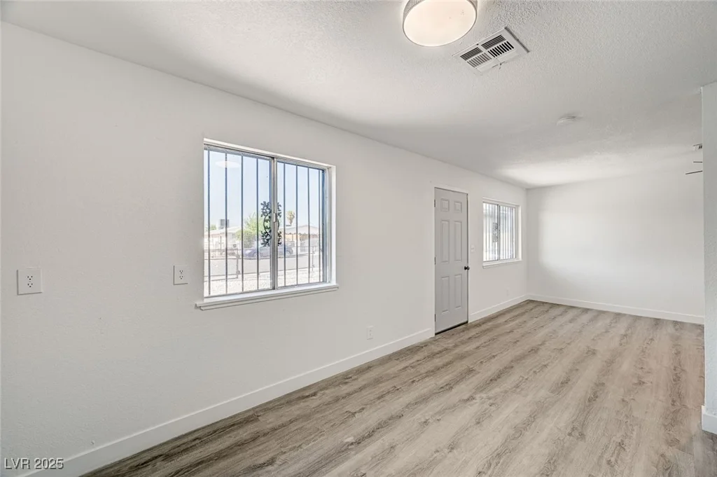 1436 Bartlett, Las Vegas, NV 89106
