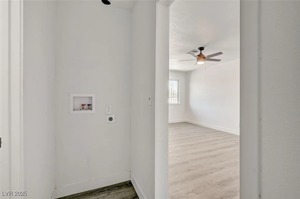 1436 Bartlett, Las Vegas, NV 89106