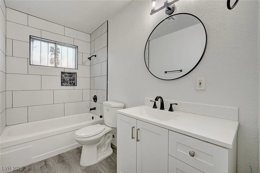 1436 Bartlett, Las Vegas, NV 89106
