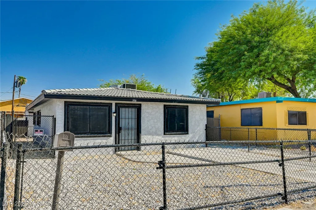 1436 Bartlett, Las Vegas, NV 89106