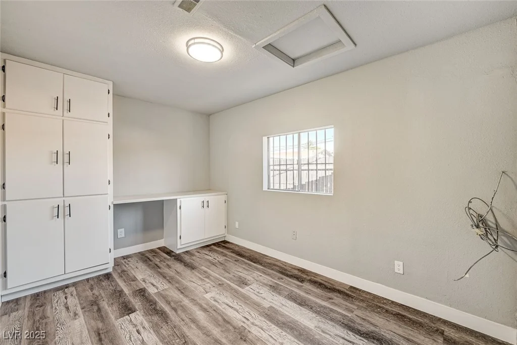 1436 Bartlett, Las Vegas, NV 89106