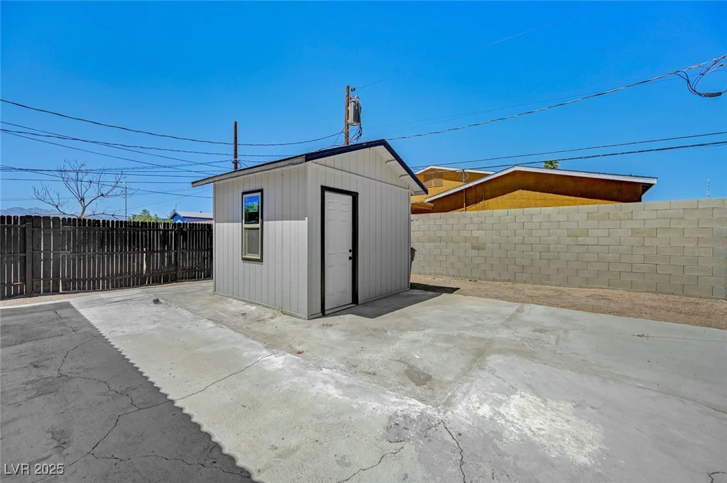 1436 Bartlett, Las Vegas, NV 89106