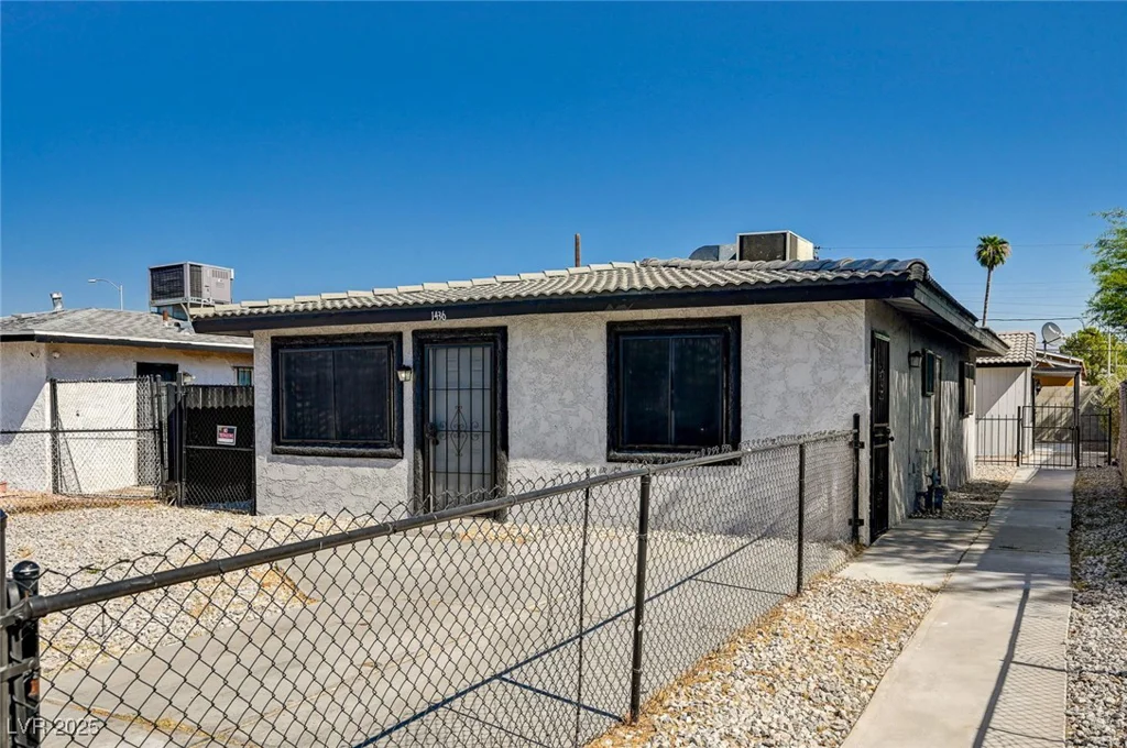 1436 Bartlett, Las Vegas, NV 89106