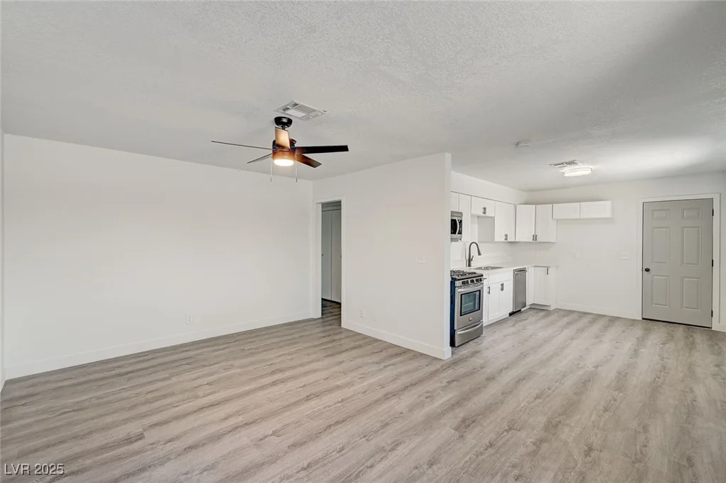 1436 Bartlett, Las Vegas, NV 89106