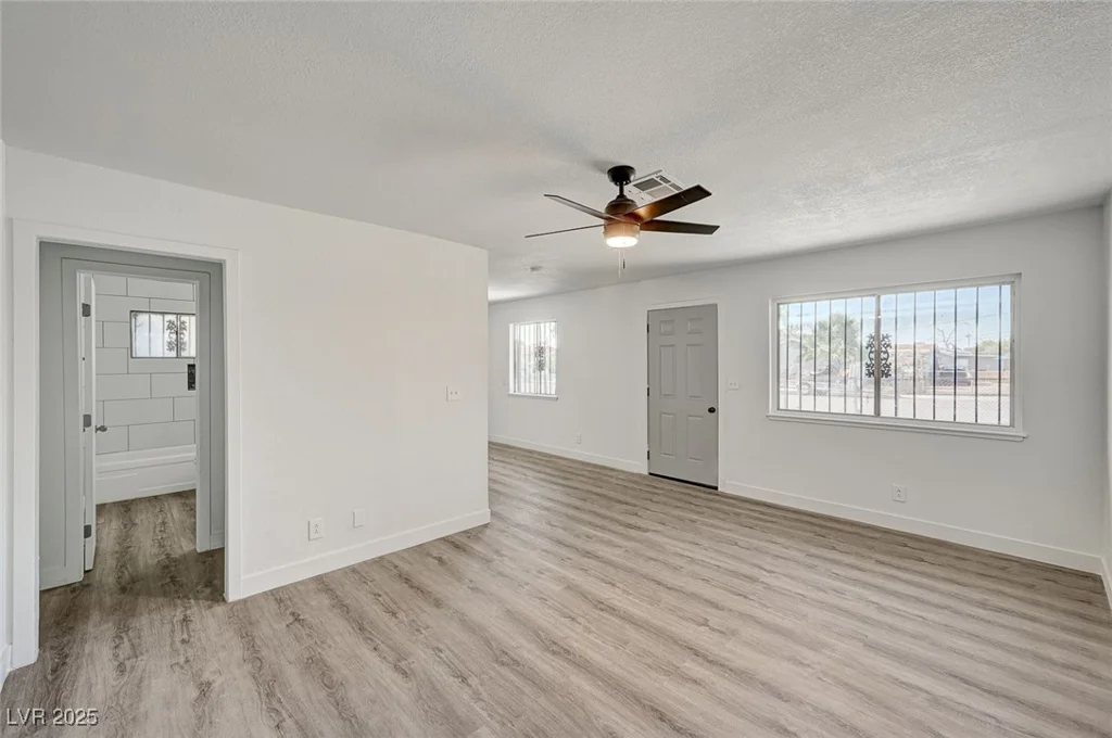 1436 Bartlett, Las Vegas, NV 89106