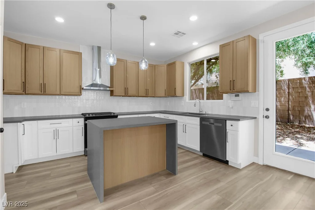 177 Rocky Star, Henderson, NV 89012