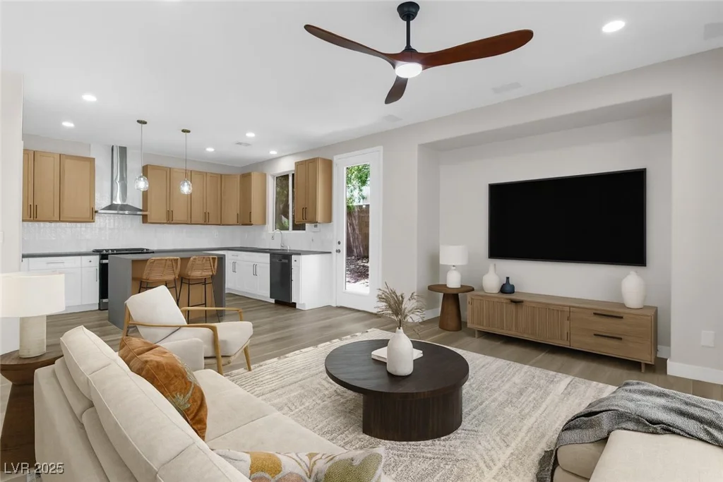 177 Rocky Star, Henderson, NV 89012