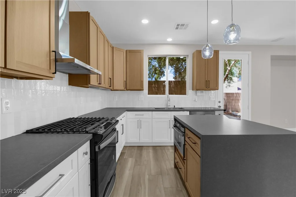 177 Rocky Star, Henderson, NV 89012