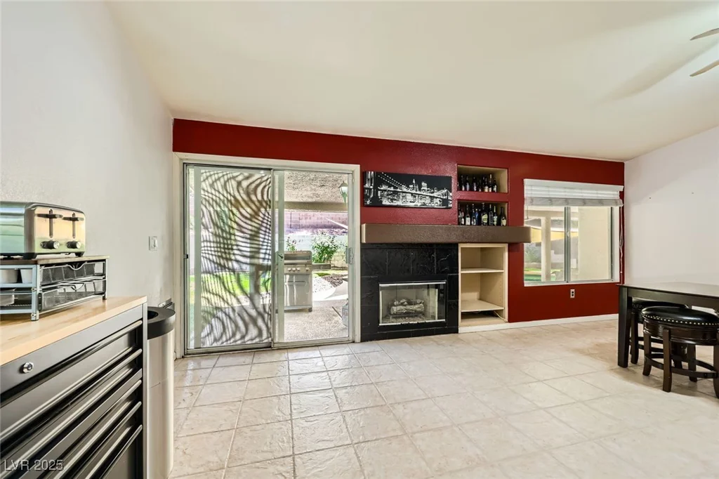 1905 Dakota Hills, Las Vegas, NV 89123