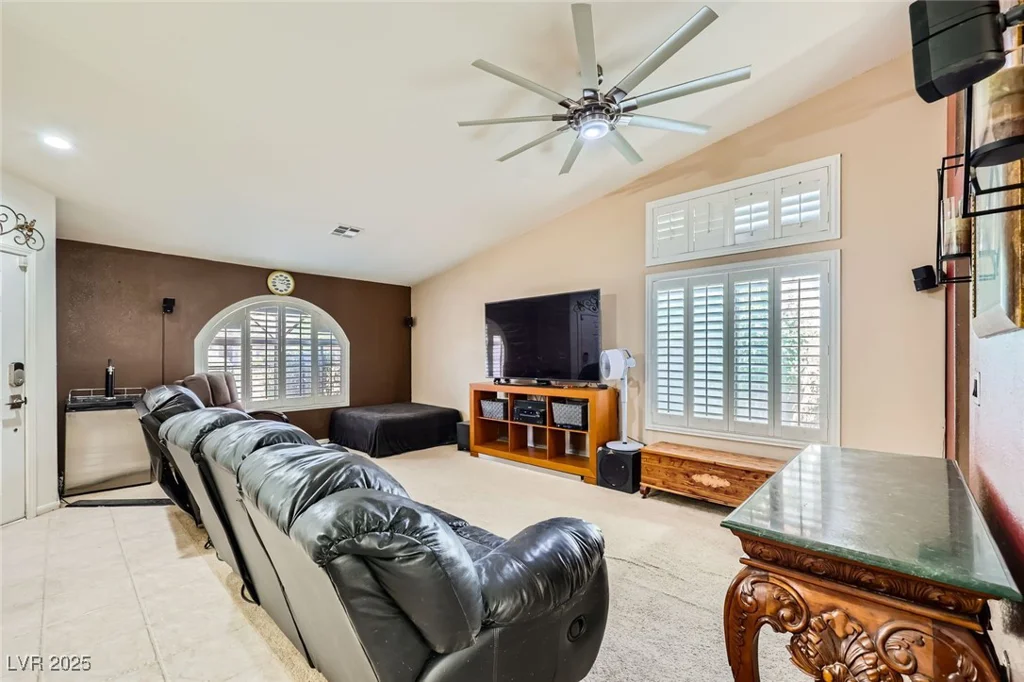 1905 Dakota Hills, Las Vegas, NV 89123