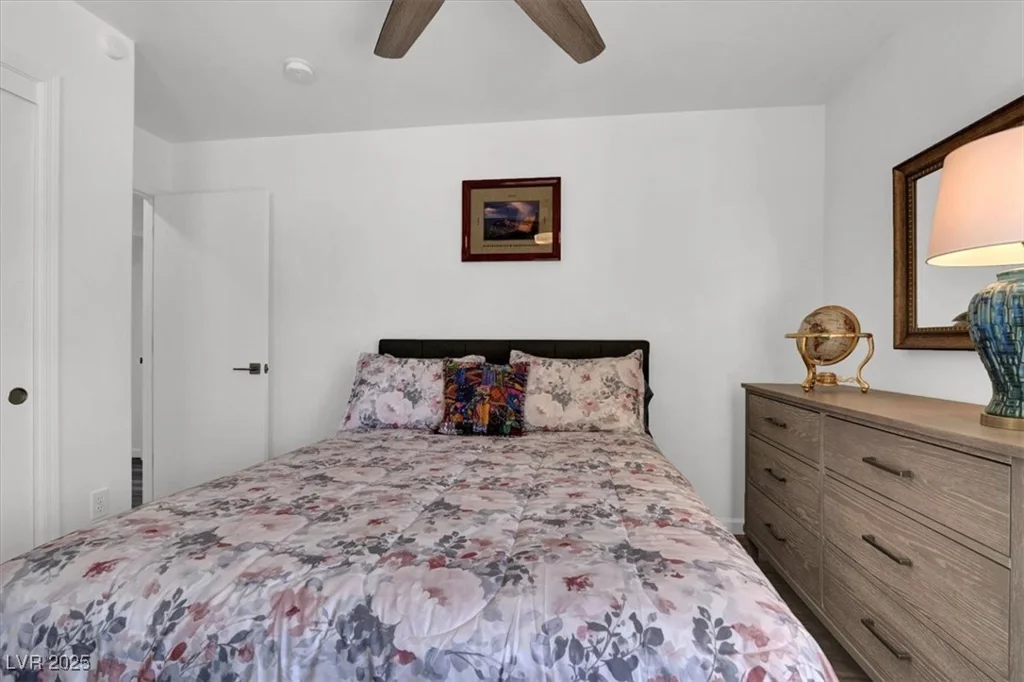 2916 Fitzroy, Las Vegas, NV 89134