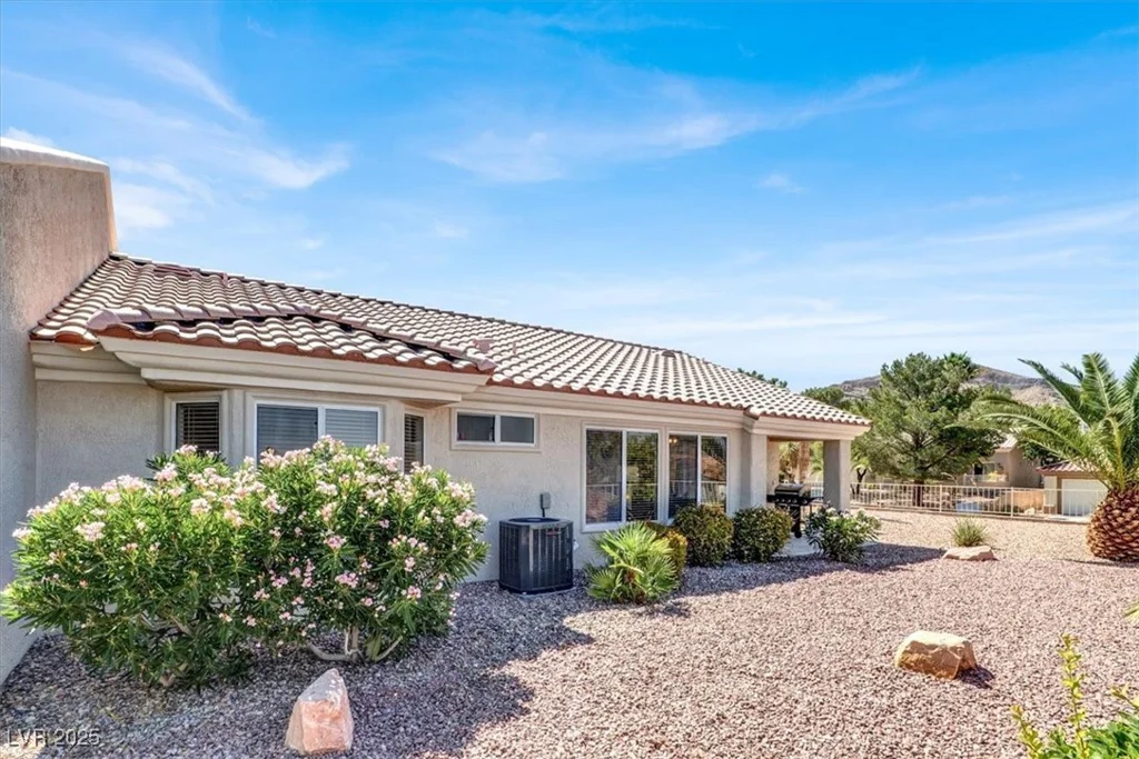 2916 Fitzroy, Las Vegas, NV 89134