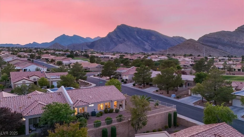 2916 Fitzroy, Las Vegas, NV 89134
