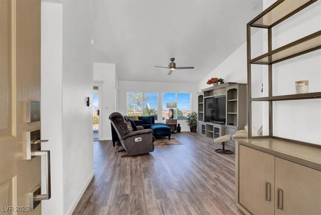 2916 Fitzroy, Las Vegas, NV 89134