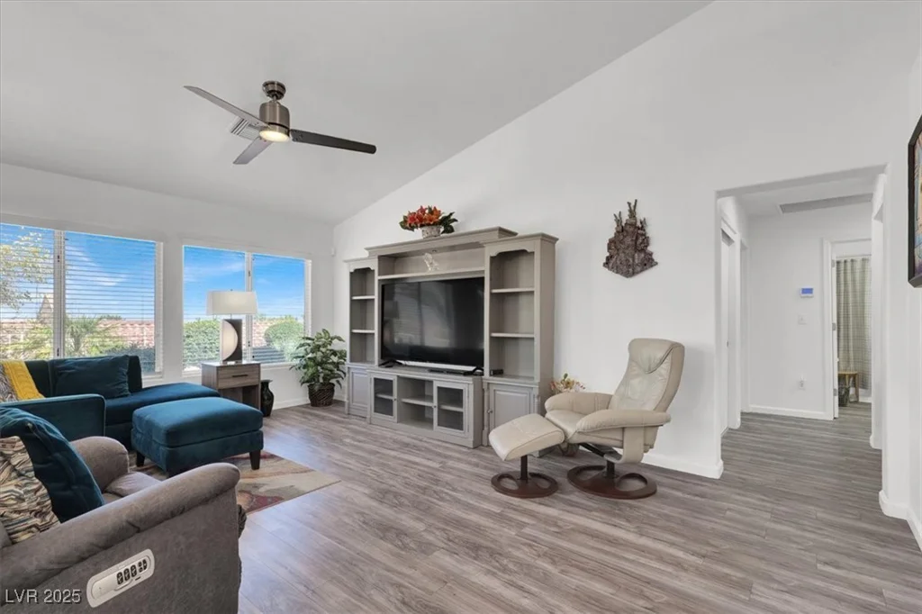 2916 Fitzroy, Las Vegas, NV 89134