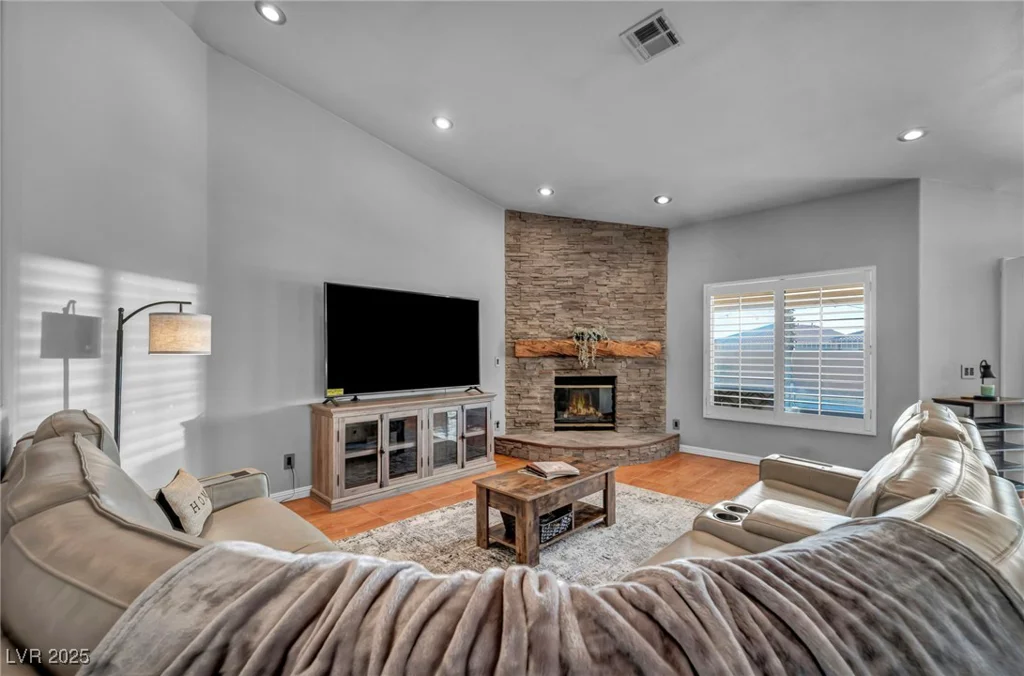 1291 Silver Wind, Henderson, NV 89052