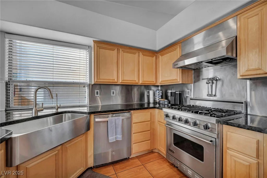1291 Silver Wind, Henderson, NV 89052