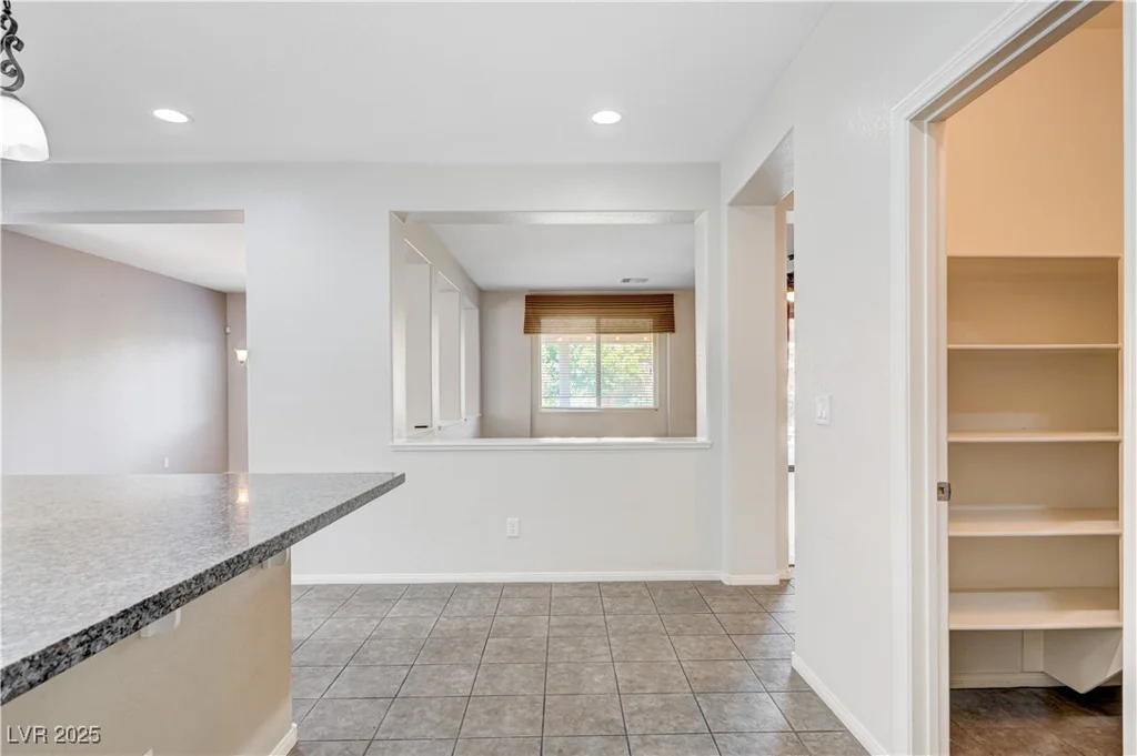 6656 Fort William, North Las Vegas, NV 89084