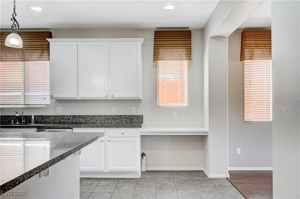 6656 Fort William, North Las Vegas, NV 89084