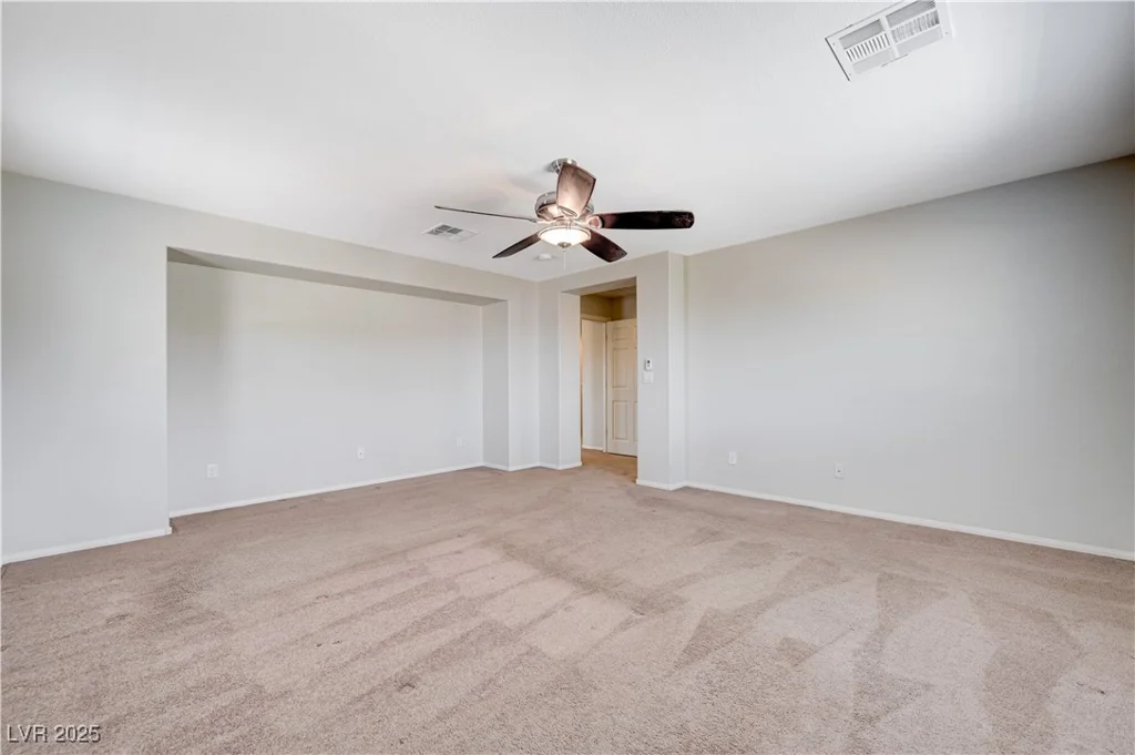 6656 Fort William, North Las Vegas, NV 89084