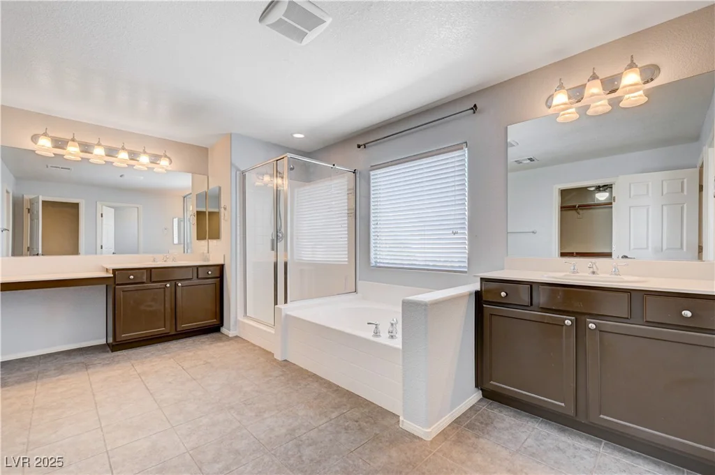 6656 Fort William, North Las Vegas, NV 89084