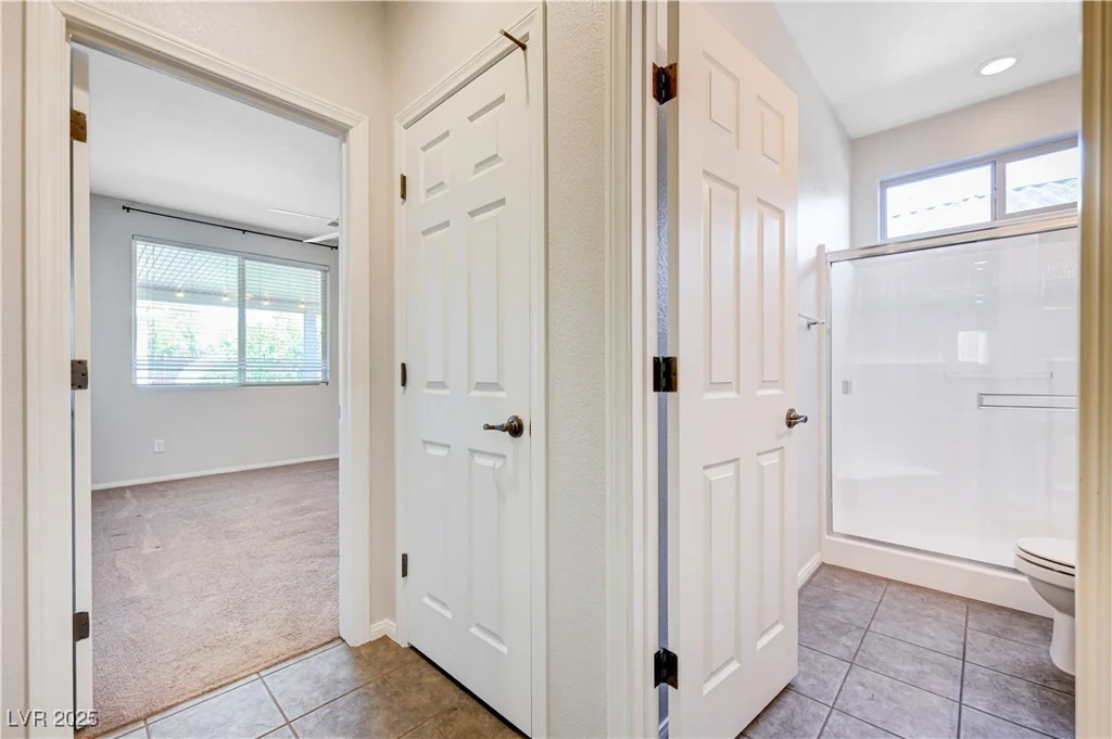 6656 Fort William, North Las Vegas, NV 89084