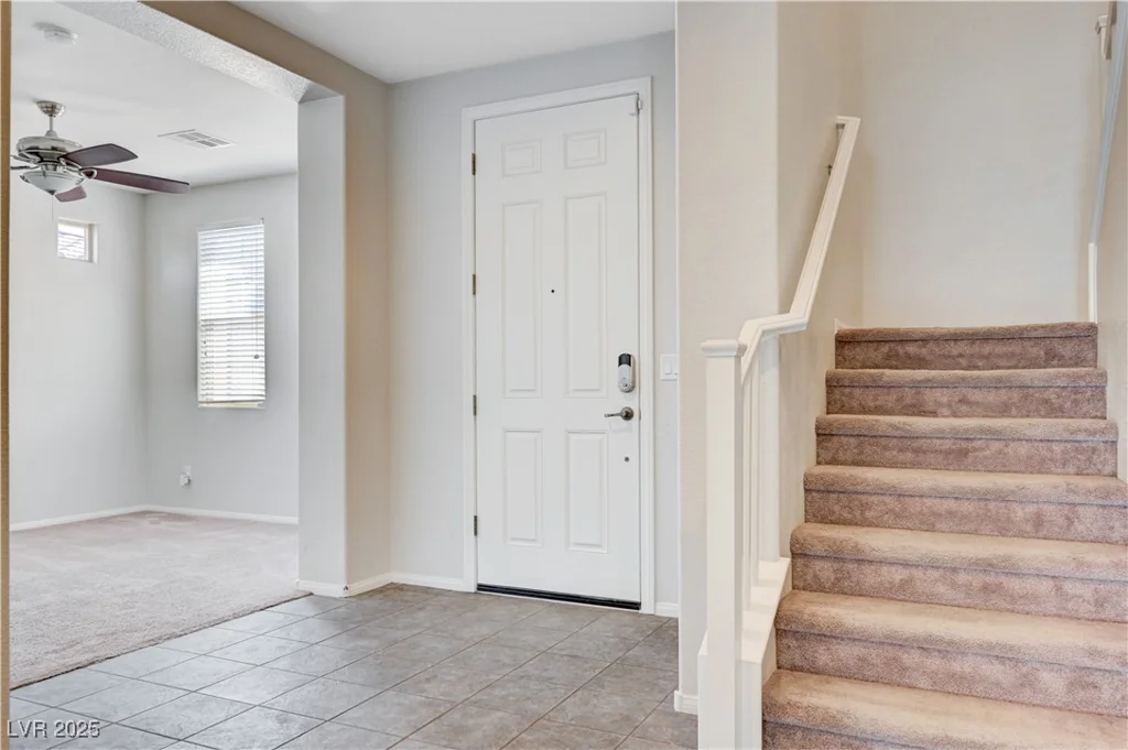 6656 Fort William, North Las Vegas, NV 89084