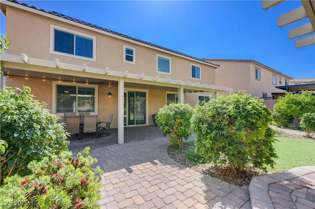 6656 Fort William, North Las Vegas, NV 89084